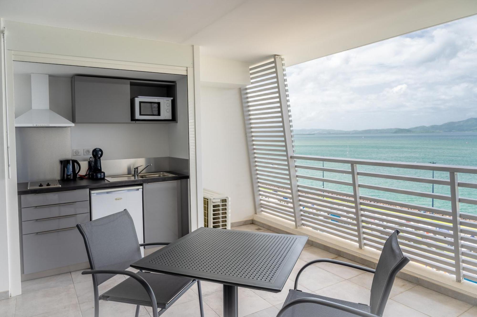 B&B Home Fort-De-France Marina Bagian luar foto
